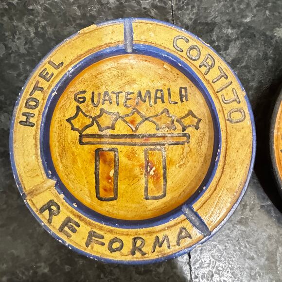 Hotel Cortijo Reforma Guatemala Ashtray Set of 2 Souvenir Handmade - Picture 2 of 13